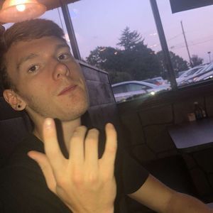 Meet your Posher, Ross